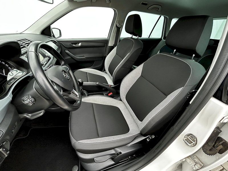 Škoda Fabia (2018) Combi 1.0 TSI 70kW MP5 Ambitio - fotka 22 z 31