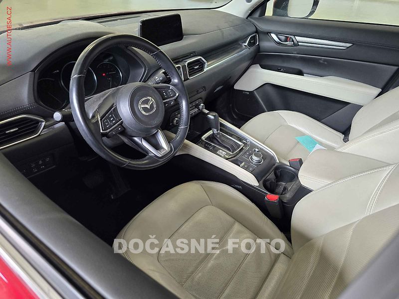 Mazda CX-5 (2019) 2.5 Skyactiv 4x4, 2.maj,ČR - fotka 3 z 3