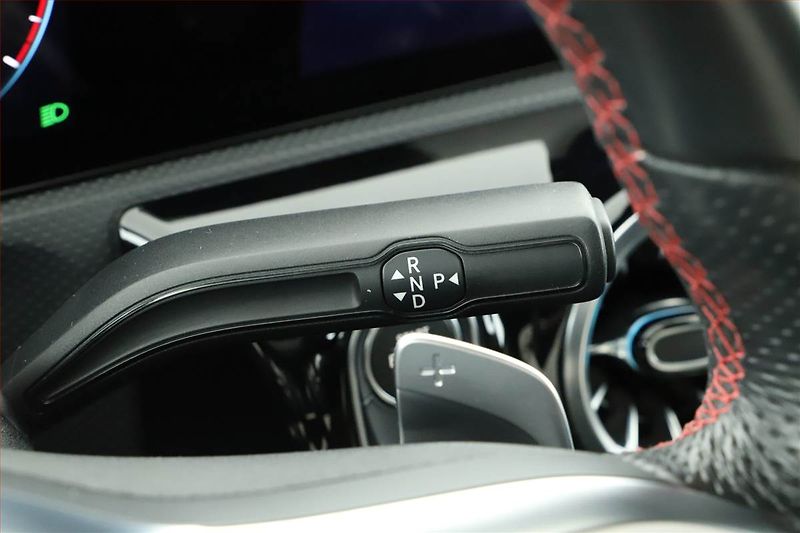 Mercedes-Benz CLA (2022) 250 4MATIC - fotka 10 z 17