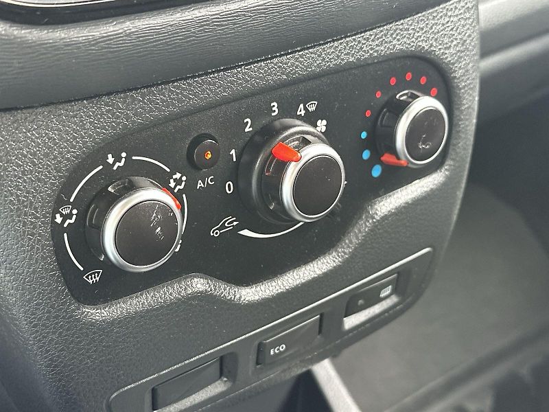 Dacia Dokker (2019) 1.6 SCE - fotka 13 z 27