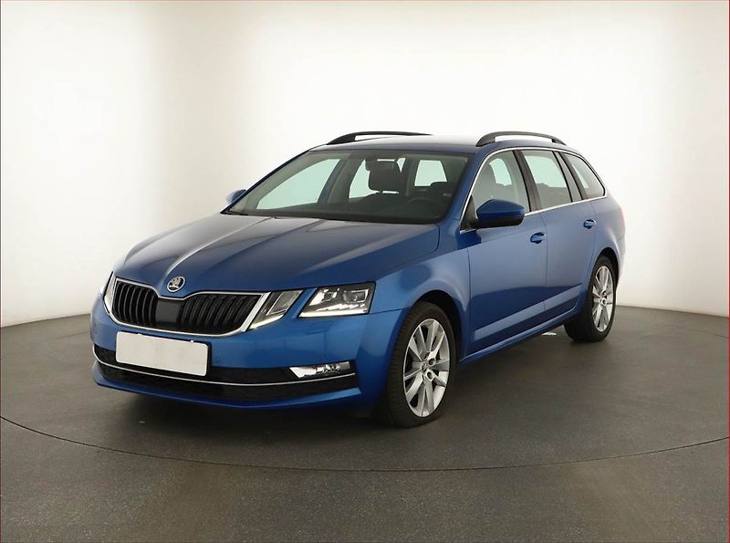 Škoda Octavia (2018) 1.4 TSI, Automat, Serv.kniha - fotka 2 z 14