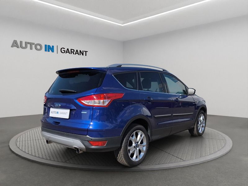 Ford Kuga (2016) 1.5 EcoBoost 110kW, Serv. knih - fotka 5 z 21