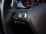 Volkswagen Golf (2018) 1.0 TSI, Tempomat - náhled 16