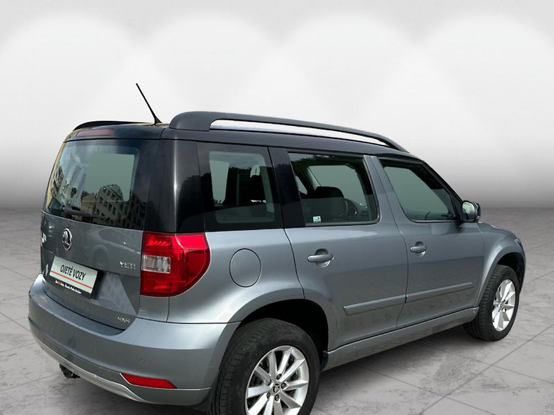 Škoda Yeti 2,0 TDI AMBITION FRESH 4x4 - fotka 6 z 18