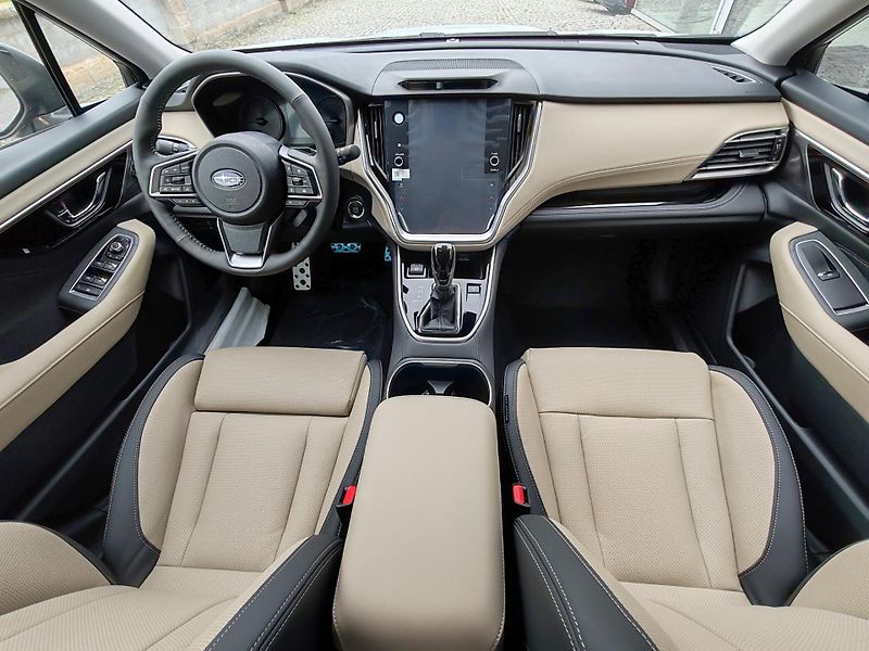 Subaru Outback (2025) 2,5 Touring 4x4 - fotka 8 z 8