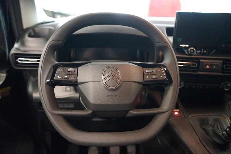 Citroën Berlingo (2026) 1,2 Petrol 110k Manual PLUS - fotka 11 z 18