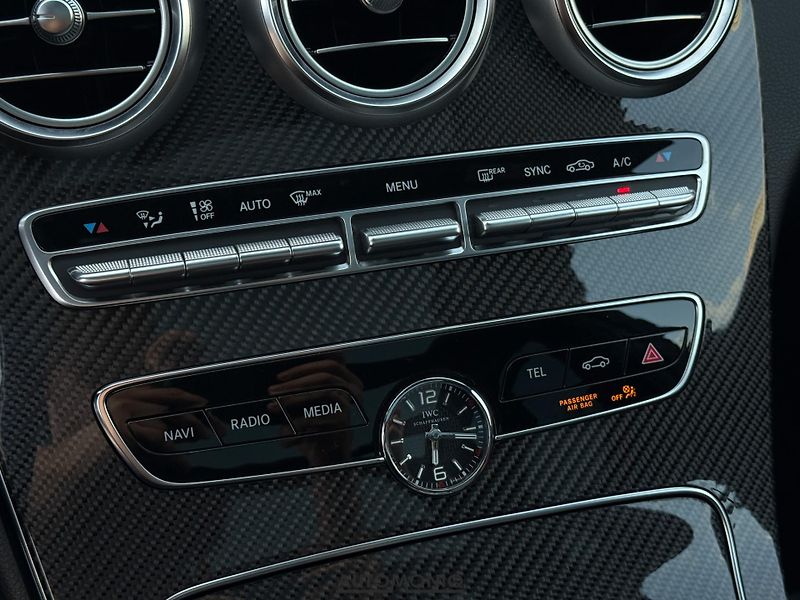 Mercedes-Benz Třídy C (2019) C 63 T AMG Pano, LED, Ambient - fotka 20 z 29