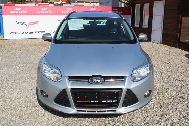 Ford Focus (2012) 1,6i KLIMA EL.OKNA PDC ESP - fotka 2 z 16
