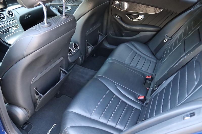 Mercedes-Benz Třídy C C 250 BLUETEC KOMBI AMG 150kW - fotka 38 z 49
