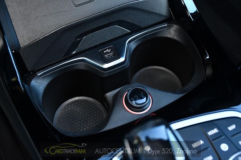 BMW Řada 2 218d M-SPORT 1M ČR - fotka 35 z 51