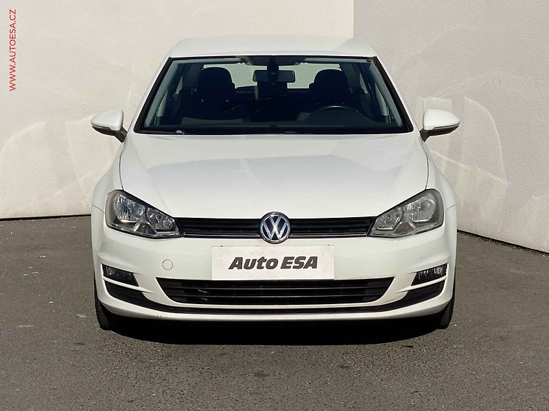 Volkswagen Golf (2013) 1.2TSi, ČR, Comfortline - fotka 2 z 17