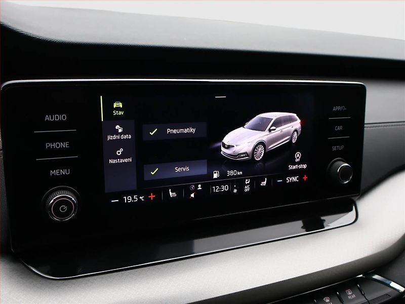 Škoda Octavia (2022) Ambition 2.0 TDI, ČR,1.maj - fotka 14 z 19