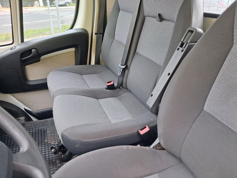 Peugeot Boxer (2012) 2,2 HDi 96kw ČR KLIMA VALNÍK - fotka 13 z 16