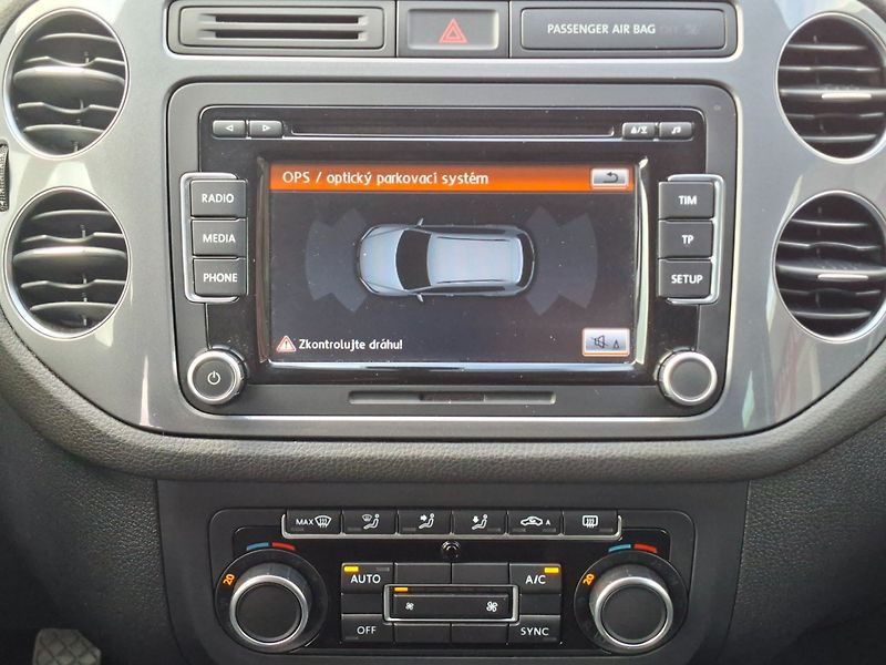 Volkswagen Tiguan (2014) 2.0TDI 103kW 6MAN - fotka 15 z 47