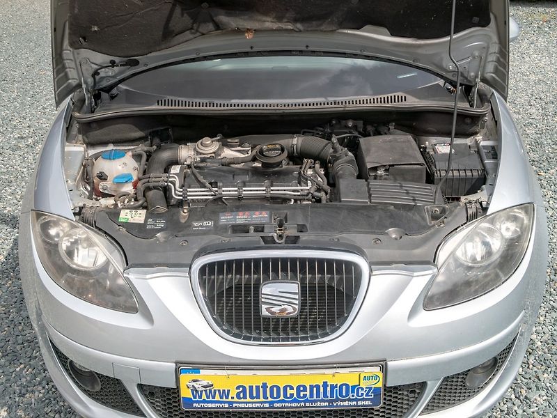 Seat Altea (2008) 1.9TDI 77KW 2DIN – PO SERVISU - fotka 34 z 39