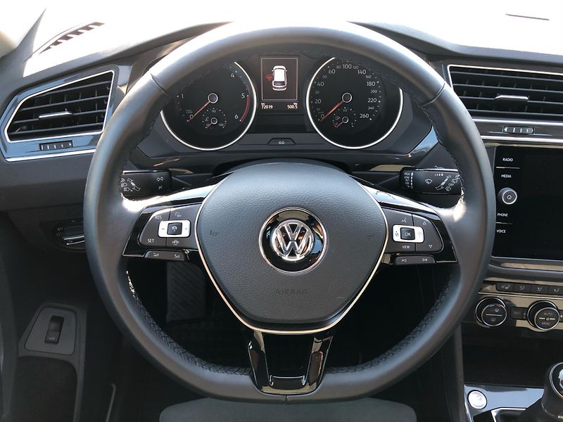 Volkswagen Tiguan 2.0 TDI - fotka 17 z 29