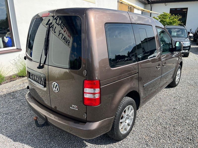 Volkswagen Caddy (2013) 1.6 TDI - fotka 2 z 24