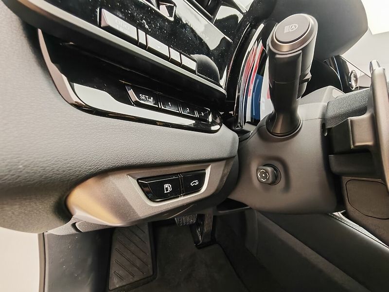 Lexus RX 350h Executive Plus - fotka 38 z 49