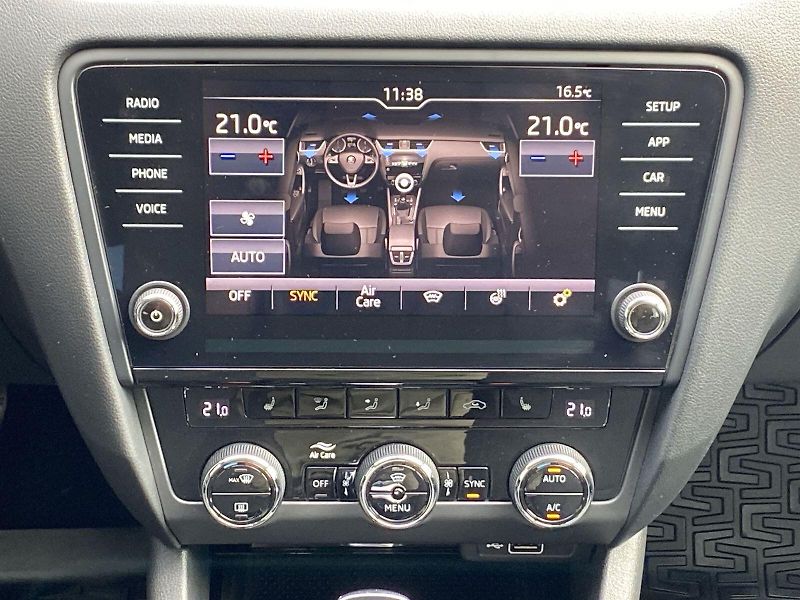 Škoda Octavia (2018) 1.5 TSI DSG Style - fotka 14 z 34