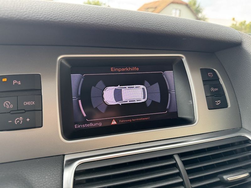 Audi Q7 (2012) 3.0TDi S-Line Vzduch Panorama - fotka 13 z 50