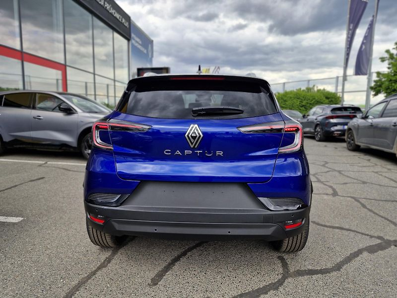Renault Captur (2026) techno TCe 115 - fotka 5 z 9