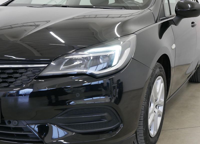 Opel Astra - fotka 9 z 24