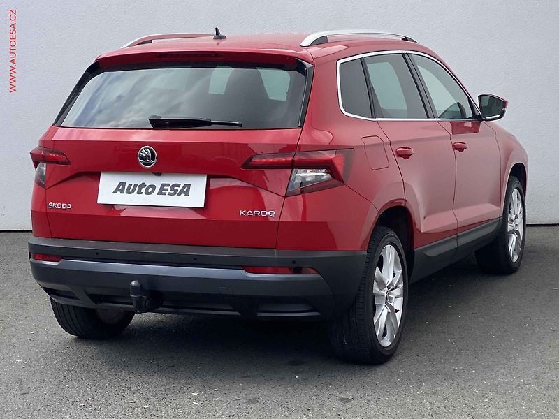 Škoda Karoq (2019) 1.0TSi, Style, DSG, +kola - fotka 4 z 20
