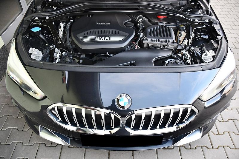 BMW Řada 2 218d TAŽNÉ HUD ČR 1M - fotka 40 z 41