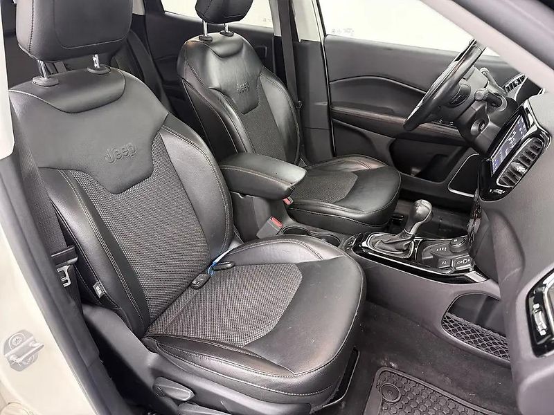 Jeep Compass 1.4T 125kW Aut. 4x4 Limited TZ - fotka 5 z 17