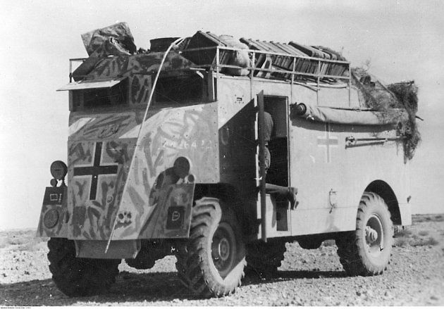 Velitelský Dorchester, který použival jako kořistní německý generál - polní maršál Rommel., zdroj: Wikimedia Commons, Zwilling, volné dílo