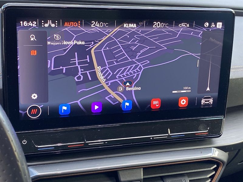 Cupra Formentor (2023) 1.5 TSI DSG - fotka 11 z 41