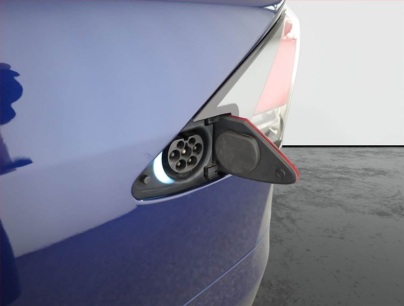 Tesla Model X (2018) 100D, SoH 92% - fotka 26 z 27