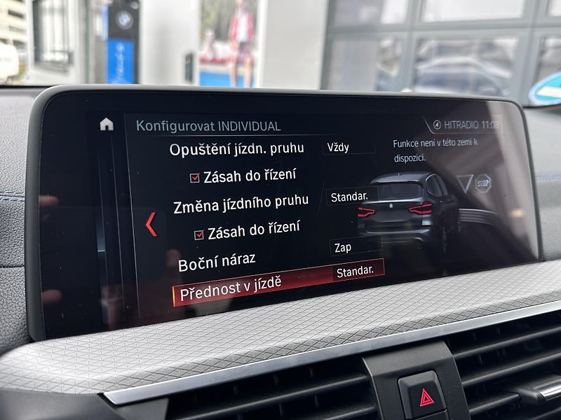 BMW X3 xDrive30d M-Sport - fotka 23 z 32