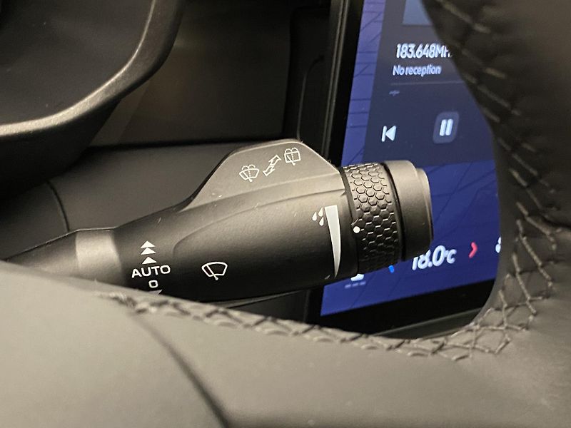 Lynk & Co 01 MORE PHEV AUT CZ 1.maj - fotka 23 z 95