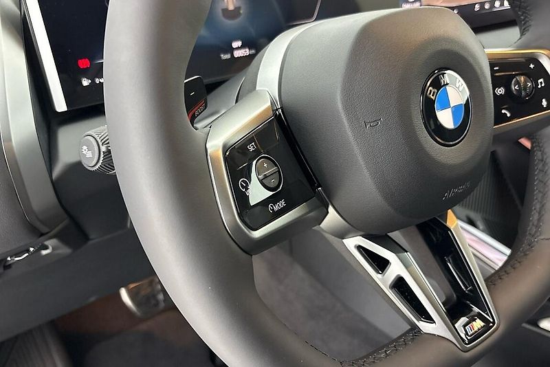 BMW X3 xDrive40d - fotka 19 z 26