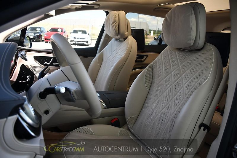 Mercedes-Benz EQS 450 4MATIC AMG HYPERSCREEN - fotka 11 z 63