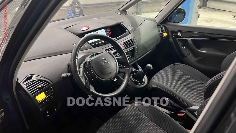 Citroën Grand C4 Picasso (2012) 1.6VTi, ČR, servis.kniha - fotka 3 z 4