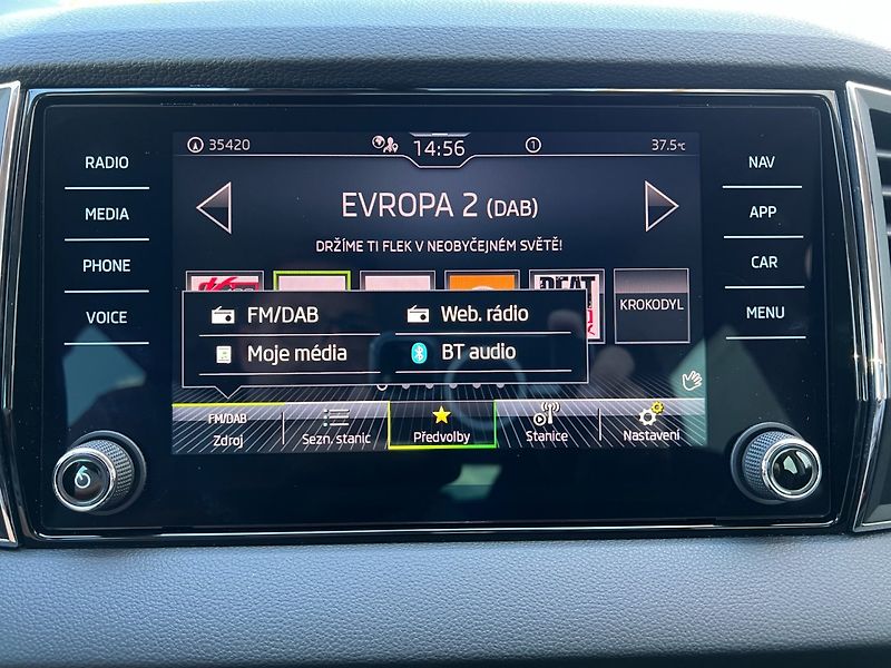 Škoda Karoq (2022) 2.0TDi Style+! Tažné! ČR+1.maj - fotka 31 z 41