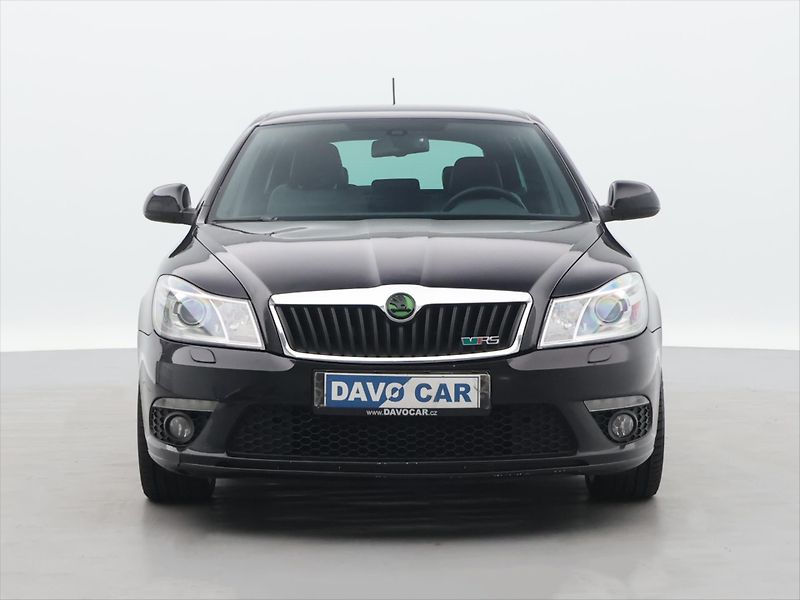 Škoda Octavia 2,0 TDI RS 125kW Xenon Navi - fotka 2 z 33