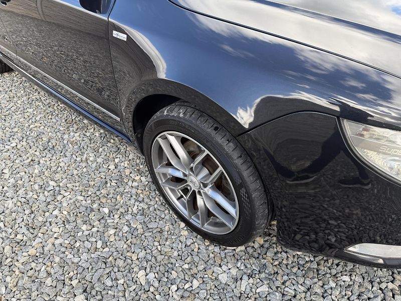 Škoda Superb 2.0TDi 170PS 6R 4x4 0% KOROZE! - fotka 65 z 157