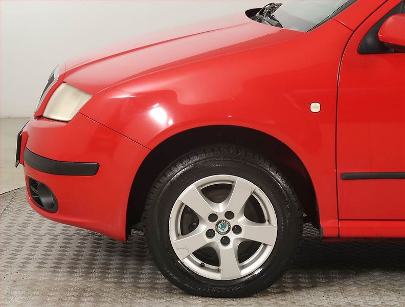 Škoda Fabia (2007) Elegance 1.4 TDI, nová STK - fotka 14 z 15