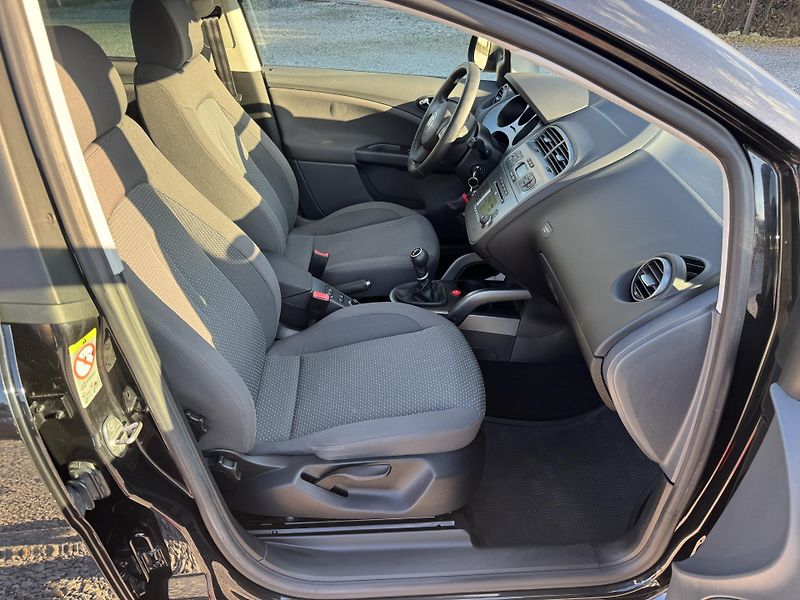 Seat Altea XL,1.4TSi,rezervace - fotka 26 z 43