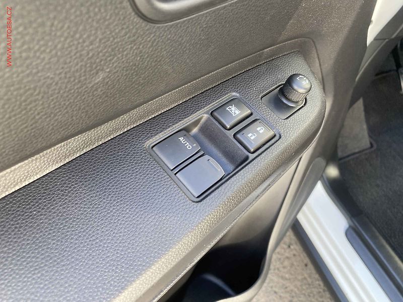 Suzuki Ignis (2023) 1.2i, 1.maj,ČR, servis.kniha - fotka 13 z 16