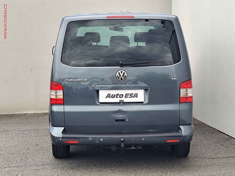 Volkswagen Caravelle (2008) 2.5TDi 8míst, AC, TZ, park - fotka 5 z 21