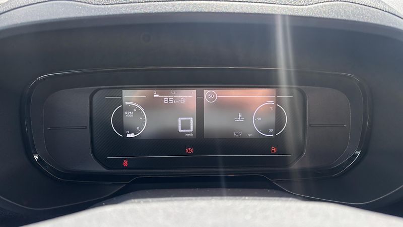 Citroën Berlingo (2026) PLUS Diesel 100k - fotka 6 z 13