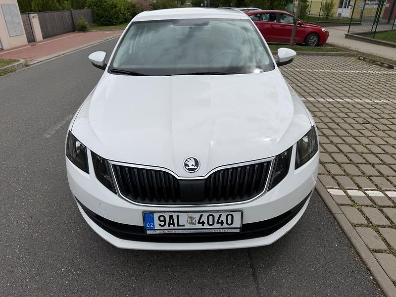 Škoda Octavia (2017) - fotka 7 z 14