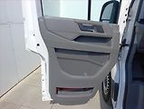 Volkswagen Crafter 2,0 TDi L4H3 Klima LED 1maj.ČR - náhled 12