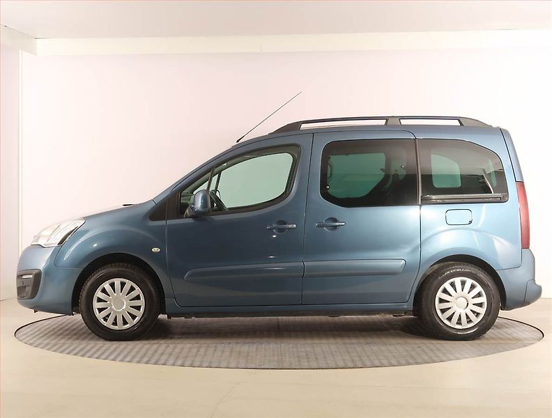 Peugeot Partner (2016) Active 1.6 BlueHDi, 5Míst, ČR - fotka 3 z 15