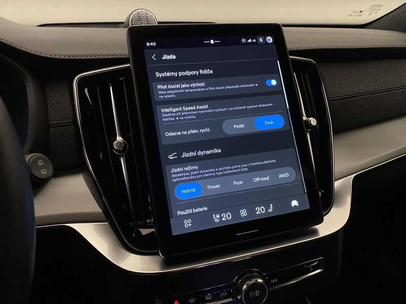 Volvo XC90 T8 RECHARGE BLACK EDITION 7m - fotka 54 z 72