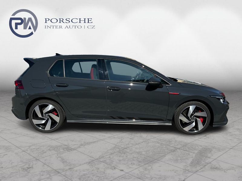 Volkswagen Golf GTI Clubsport 2.0 TSI 221kW DS - fotka 7 z 22